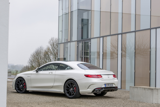 Mercedes-Benz S63 AMG Coupé Mercedes-Benz S63 AMG Coupé