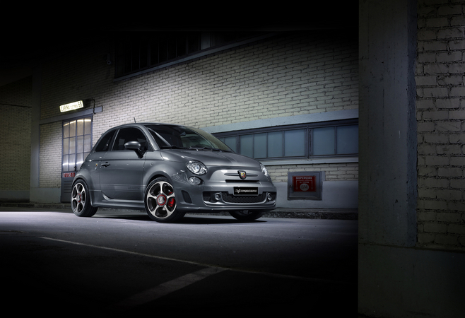 The Fiat Abarth 595 Competizione gets upgraded dampers, xenon headlights and cross-drilled brakes The Fiat Abarth 595 Competizione gets upgraded dampers, xenon headlights and cross-drilled brakes