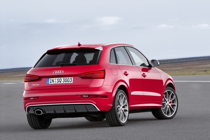 Audi RS Q3 2.5 TFSI Audi RS Q3 2.5 TFSI