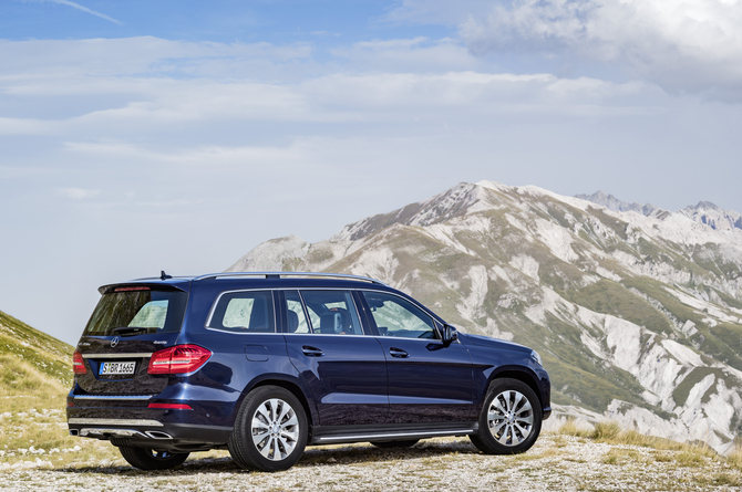 With the new designation GLS, Mercedes wants to bring the model upmarket, associating it with the S-Class With the new designation GLS, Mercedes wants to bring the model upmarket, associating it with the S-Class
