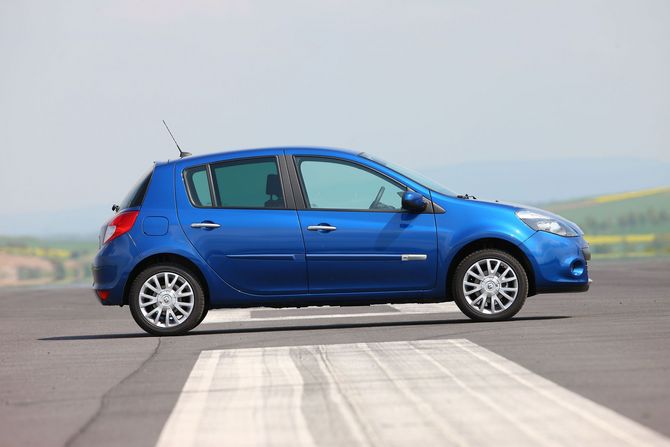 Renault Clio III 1.2 16v ECO2 GT Renault Clio III 1.2 16v ECO2 GT
