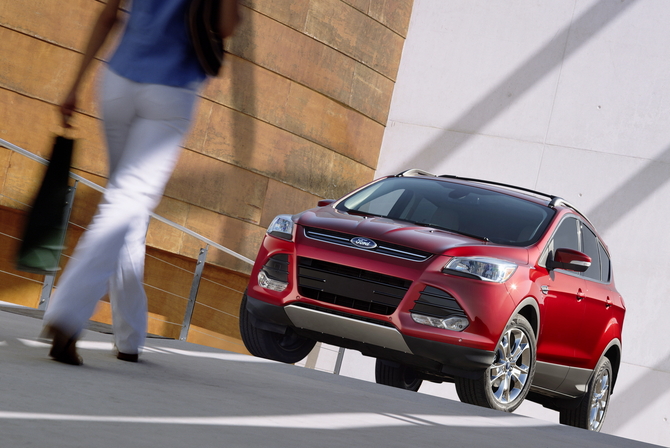 Ford Escape 2.5-liter I-4 Ford Escape 2.5-liter I-4