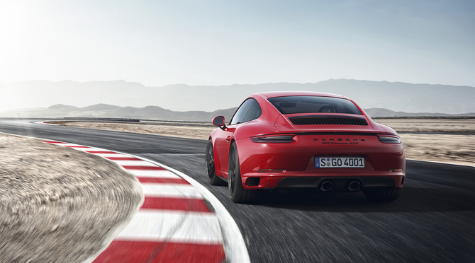 Porsche 911 Carrera GTS PDK Porsche 911 Carrera GTS PDK