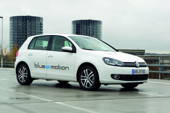 Volkswagen Golf blue-e-motion Volkswagen Golf blue-e-motion