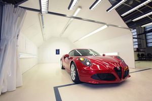 Os carros estão a ser produzidos na fábrica da Maserati em Modena