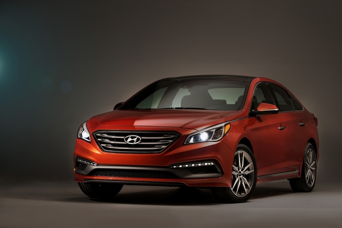 Hyundai Sonata Sport 2.0T Hyundai Sonata Sport 2.0T