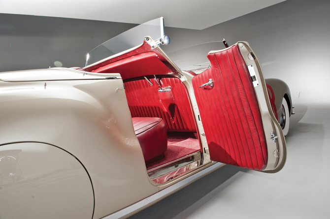 Chrysler Newport Indianapolis 500 Pacemaker by LeBaron Chrysler Newport Indianapolis 500 Pacemaker by LeBaron