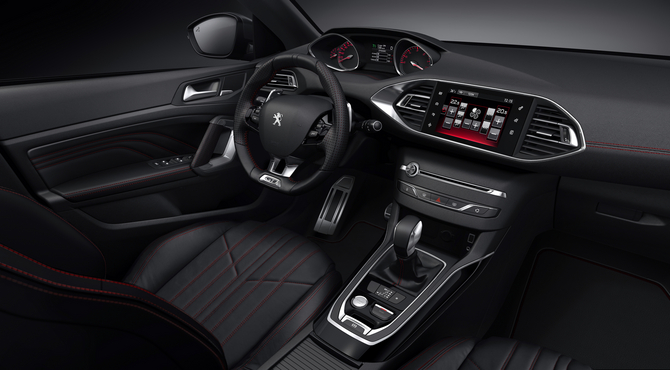 107g CO2/km et 4,1 l/100km en SW 107g CO2/km et 4,1 l/100km en SW
