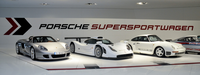The 911 Straßenversion was built to homologate the racing version of the car The 911 Straßenversion was built to homologate the racing version of the car