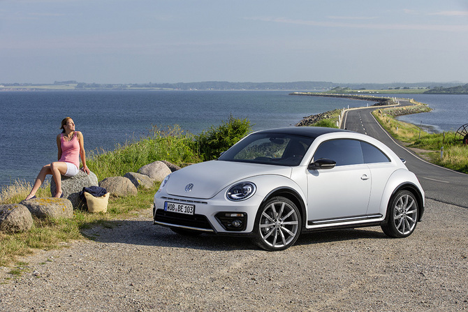 Volkswagen Beetle 1.4 TSI DSG R-Line Volkswagen Beetle 1.4 TSI DSG R-Line