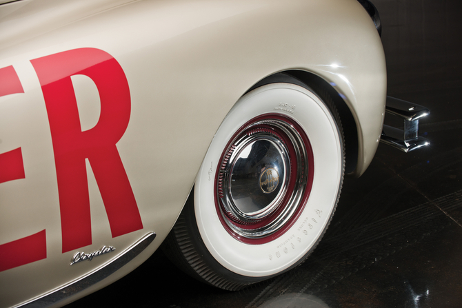 Chrysler Newport Indianapolis 500 Pacemaker by LeBaron Chrysler Newport Indianapolis 500 Pacemaker by LeBaron