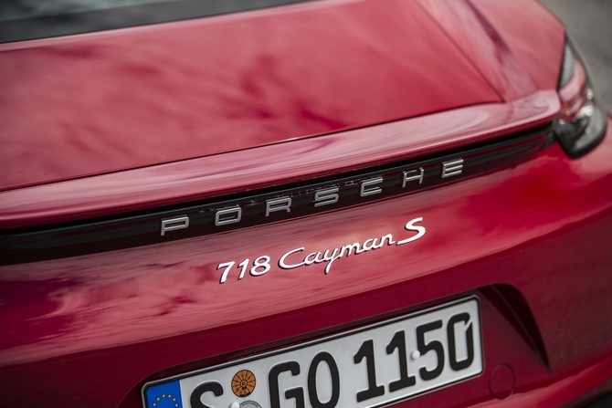 Porsche 718 Cayman S PDK Porsche 718 Cayman S PDK