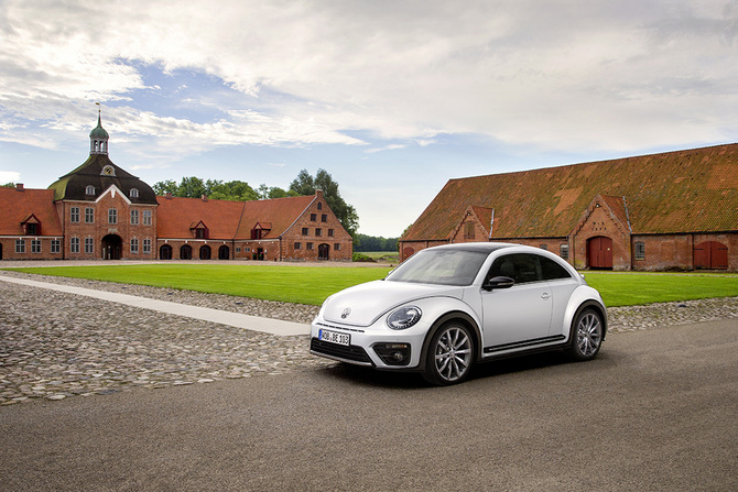 Volkswagen Beetle 2.0 TDI R-Line Volkswagen Beetle 2.0 TDI R-Line
