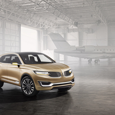 Este novo veículo é a base de um novo modelo global baseado no Ford Edge que deve chegar aos mercados nos próximos 18 meses