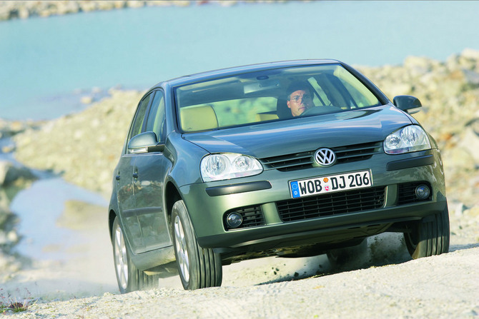 Volkswagen Golf 2.0 FSI 4MOTION Volkswagen Golf 2.0 FSI 4MOTION