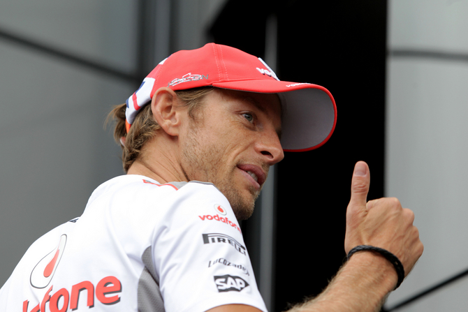 Jenson Button estabeleceu a volta mais rápida logo nos primeiros 20 minutos da sessão Jenson Button estabeleceu a volta mais rápida logo nos primeiros 20 minutos da sessão