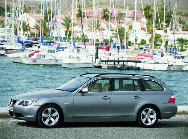 BMW 530d Touring Automatic BMW 530d Touring Automatic