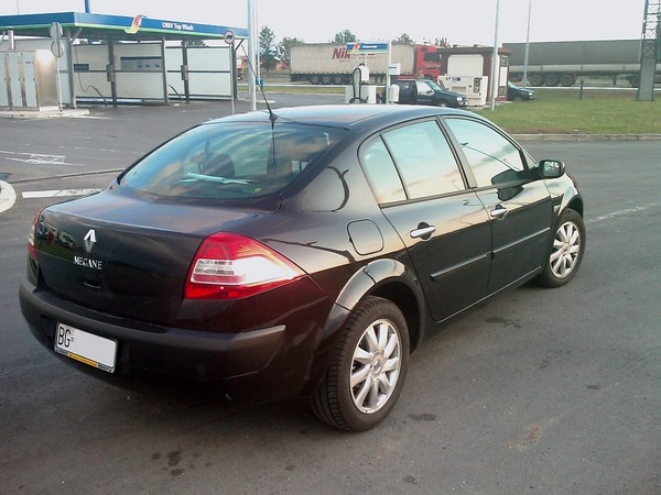 Renault Megane II Sport Saloon 2.0 dCi Renault Megane II Sport Saloon 2.0 dCi