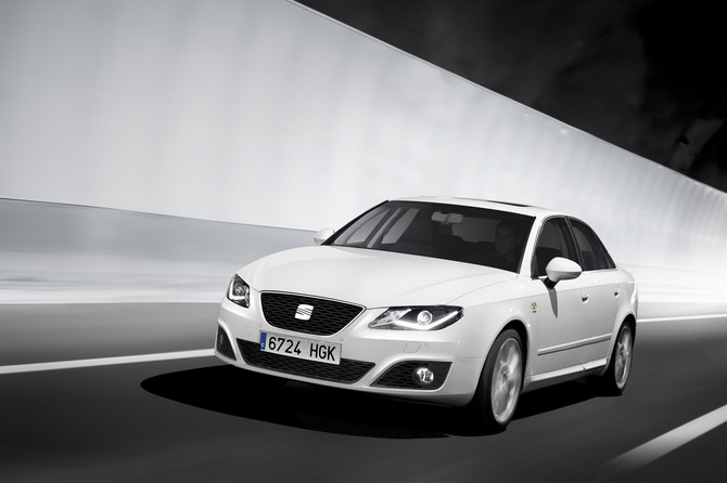 Seat Exeo 2.0 TDI CR Style Ecomotive Seat Exeo 2.0 TDI CR Style Ecomotive