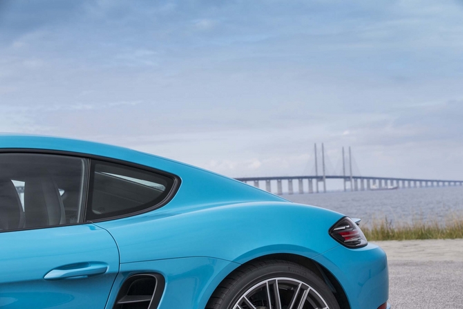 Porsche 718 Cayman S PDK Porsche 718 Cayman S PDK