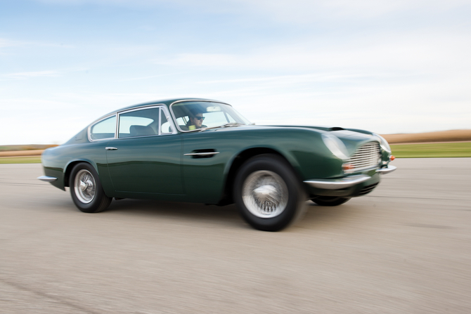 Aston Martin DB6 Vantage Mk II Aston Martin DB6 Vantage Mk II