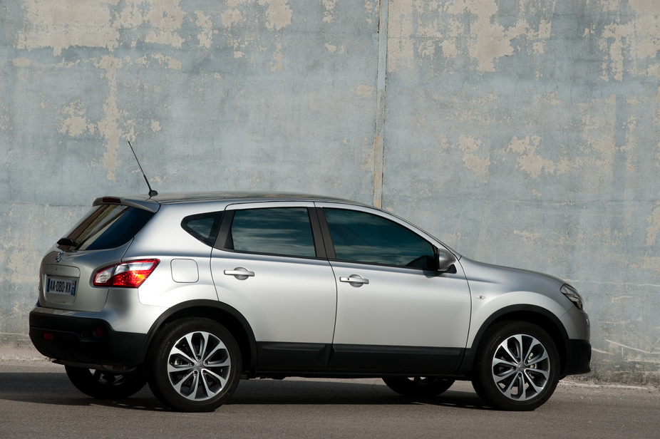 Nissan Qashqai 1.5dCi 4x2 Tekna Sport 17'' (10)