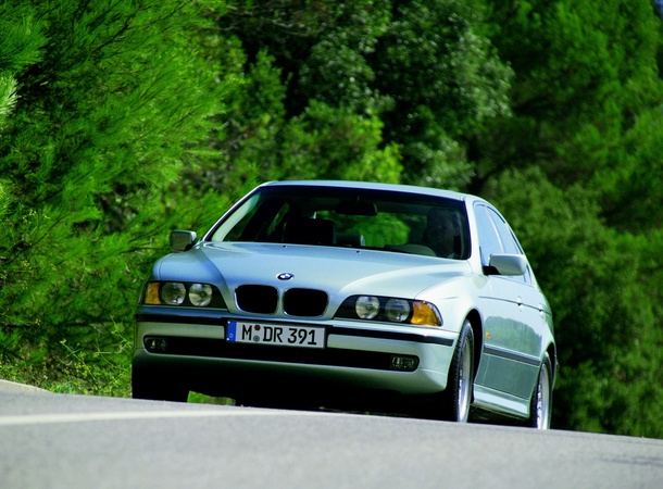 BMW 318i BMW 318i
