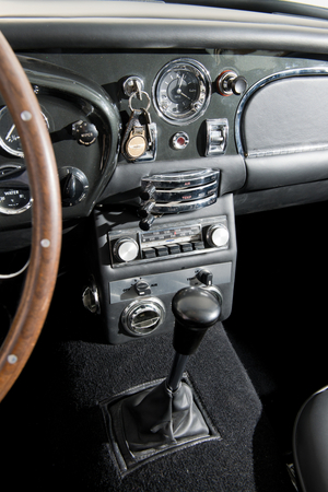 Aston Martin DB6 Vantage Mk II Aston Martin DB6 Vantage Mk II
