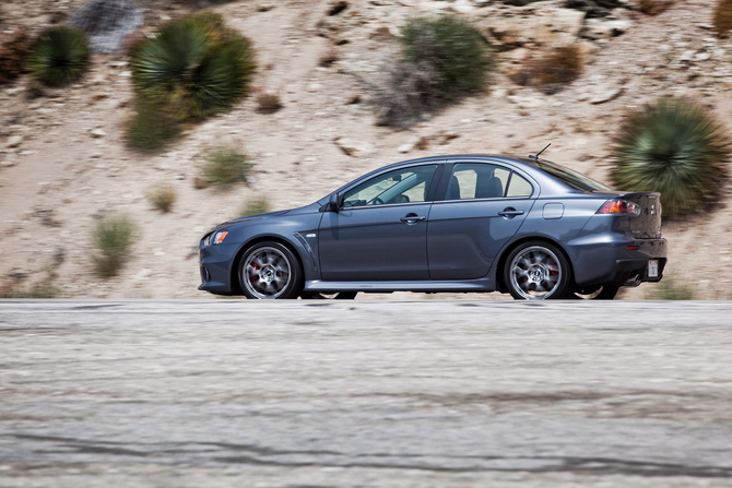 Mitsubishi Lancer Evolution MR Touring Mitsubishi Lancer Evolution MR Touring