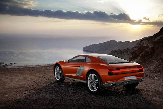 It uses a 5.0-liter V10 TDI engine It uses a 5.0-liter V10 TDI engine