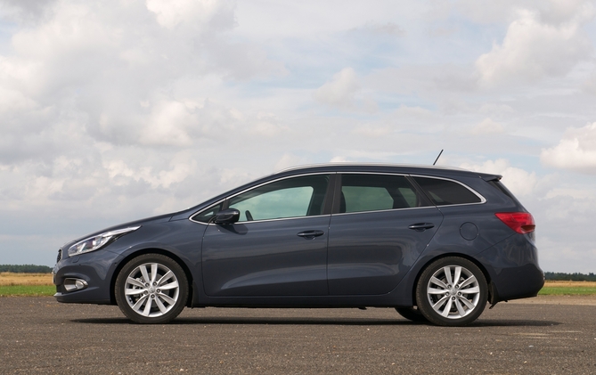 Kia cee'd Gen.2 Kia cee'd Gen.2
