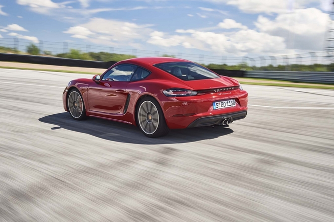 Porsche 718 Cayman S PDK Porsche 718 Cayman S PDK