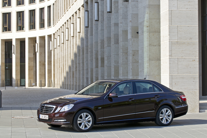 Mercedes-Benz E-Class Gen.5 Mercedes-Benz E-Class Gen.5
