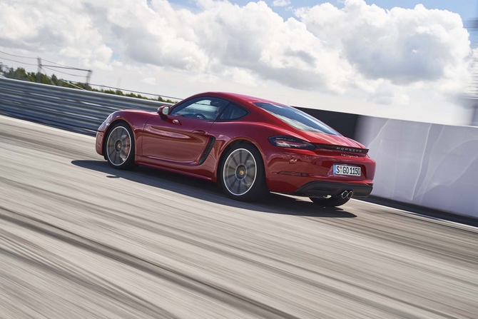 Porsche 718 Cayman S PDK Porsche 718 Cayman S PDK