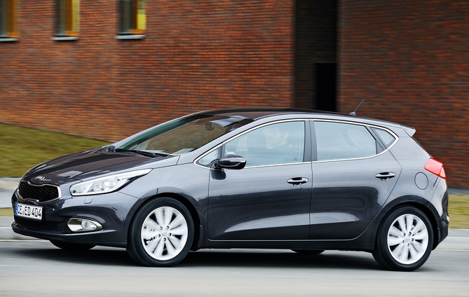 Kia cee'd Gen.2 Kia cee'd Gen.2