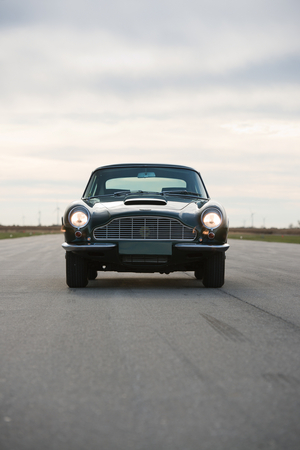 Aston Martin DB6 Vantage Mk II Aston Martin DB6 Vantage Mk II