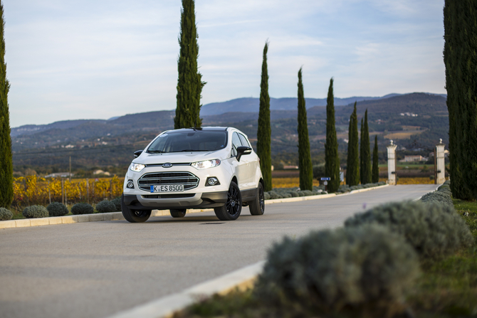 Ford EcoSport 1.0 EcoBoost Trend Ford EcoSport 1.0 EcoBoost Trend