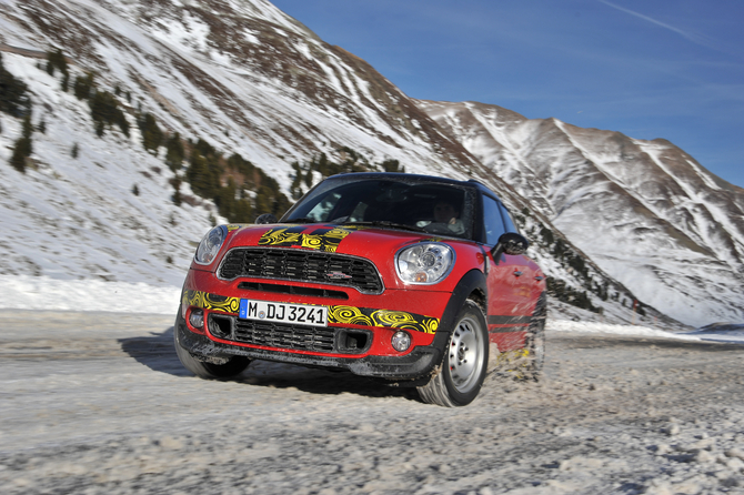 MINI (BMW) Countryman 1.6T John Cooper Works MINI (BMW) Countryman 1.6T John Cooper Works