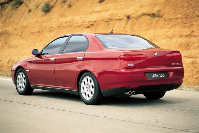 Alfa Romeo 166 2.5 V6 24v Alfa Romeo 166 2.5 V6 24v