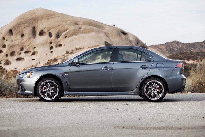 Mitsubishi Lancer Evolution MR Touring Mitsubishi Lancer Evolution MR Touring
