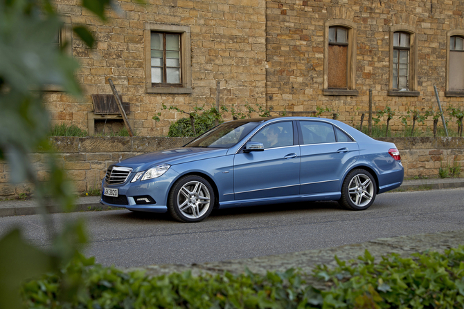 Mercedes-Benz E-Class Gen.5 Mercedes-Benz E-Class Gen.5