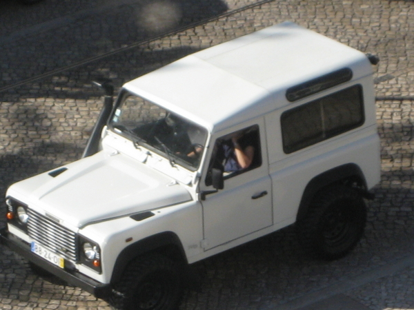 Land Rover 90 Defender Hard Top E Land Rover 90 Defender Hard Top E