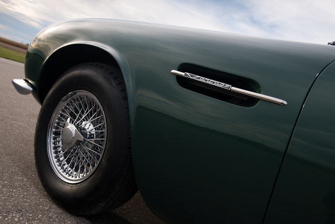 Aston Martin DB6 Vantage Mk II Aston Martin DB6 Vantage Mk II