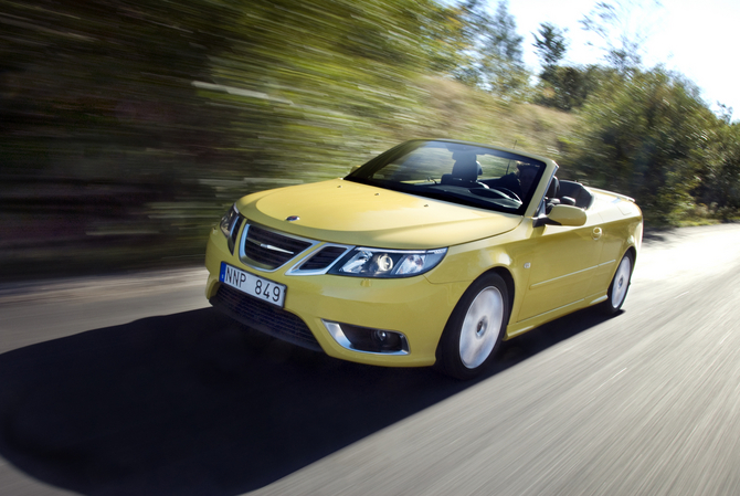 Saab 9-3 Convertible 1.9 TTiD 160 EcoPower Vector AT Saab 9-3 Convertible 1.9 TTiD 160 EcoPower Vector AT