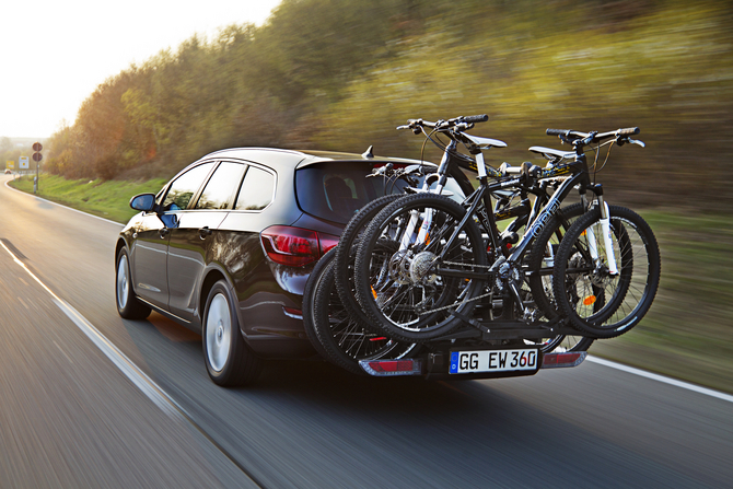 And the second two bikes can weigh up to 20kg each And the second two bikes can weigh up to 20kg each