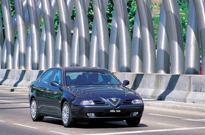 Alfa Romeo 166 2.0 V6 Turbo Alfa Romeo 166 2.0 V6 Turbo