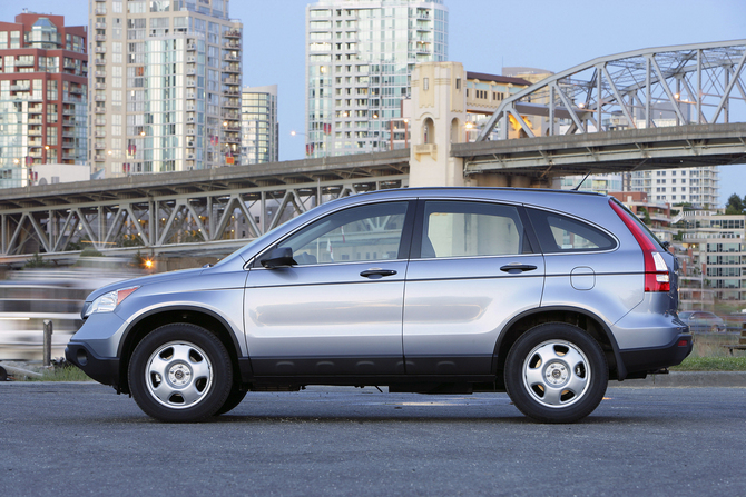 Honda CR-V LX 4WD 5-Spd AT Honda CR-V LX 4WD 5-Spd AT
