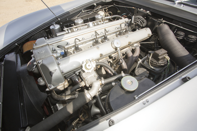 Aston Martin DB6 Aston Martin DB6