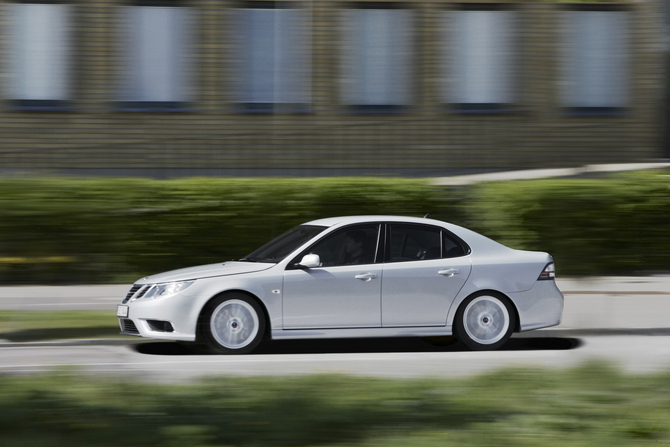 Saab 9-3 Sport Sedan 1.9TTiD 130 EcoPower Linear S Saab 9-3 Sport Sedan 1.9TTiD 130 EcoPower Linear S