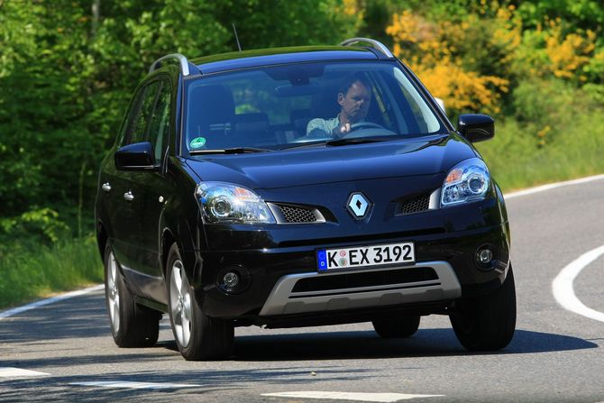 Renault Koleos 2.5 16V 170 Dynamique 4x4 Renault Koleos 2.5 16V 170 Dynamique 4x4